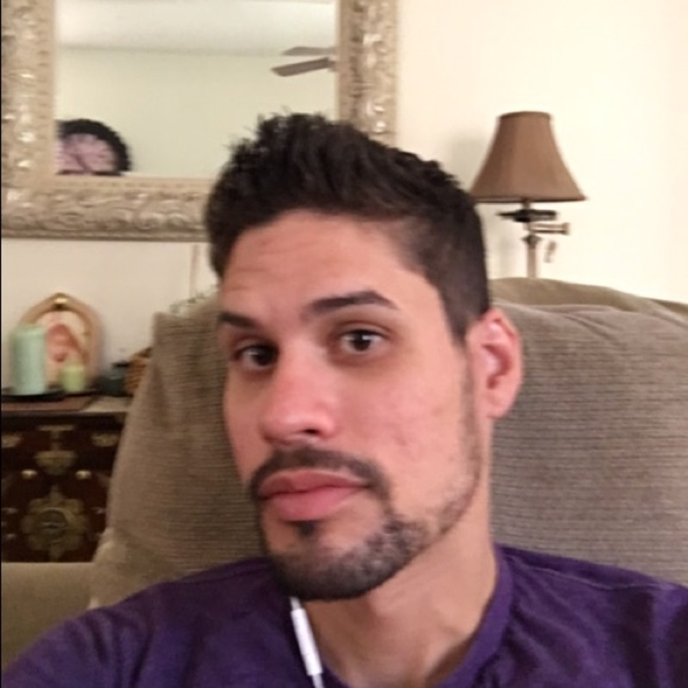Meet your Posher, Alejandro